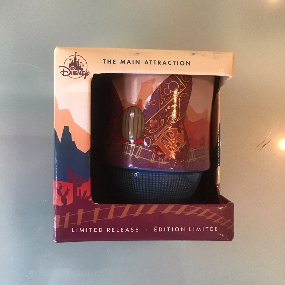 NIB Minnie Mouse Main Attraction Big Thunder Mountain‎ Stackable Mug Ltd Ed 9/12